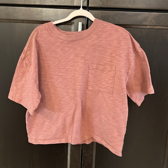 Gap teen size 12 crop T-shirt EUC - Picture 3 of 4
